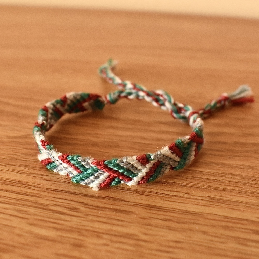 Alternate Christmas Woven Bracelet